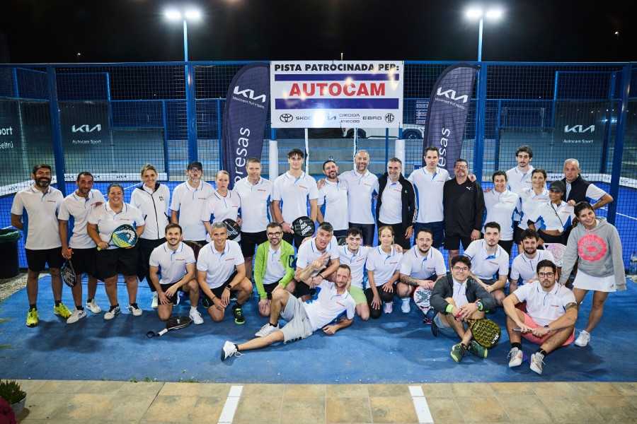 Linea Diagonal participa y gana el torneo de pádel entre empresas